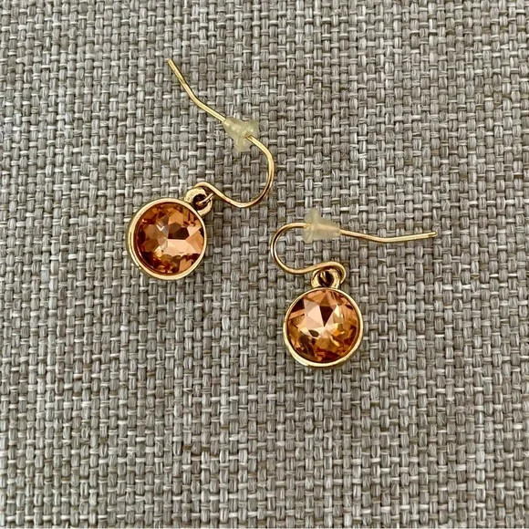 NWOT Earnings Peach Faceted Crystal and Gold Metal - Picture 3 of 6